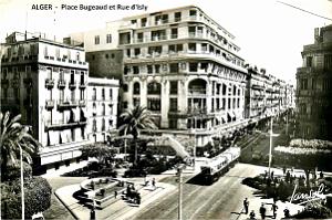 Alger - Place Bugeaud et Rue d'Isly - Fontaine Lumineuse - 1956